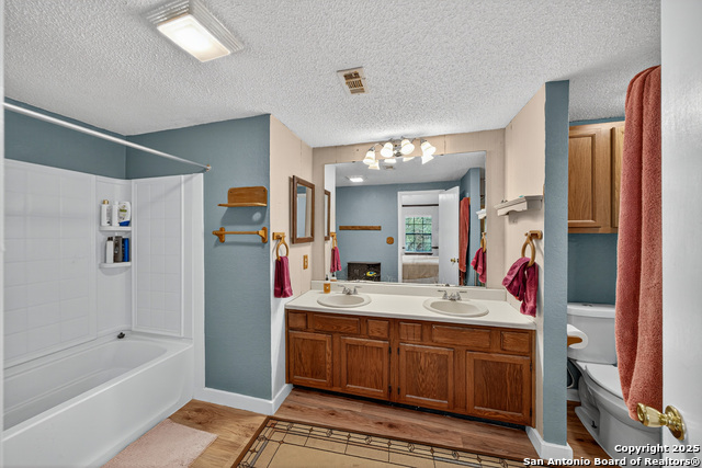 Image 15 of 27 For 455 Oak View