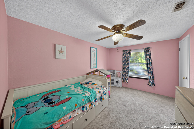 Image 19 of 27 For 455 Oak View