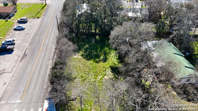 Listing photo id 15 for 314 Plant Ave S
