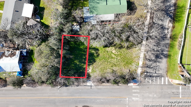 Listing photo id 0 for 314 Plant Ave S