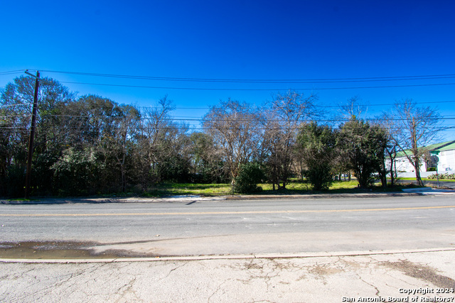 Listing photo id 1 for 314 Plant Ave S