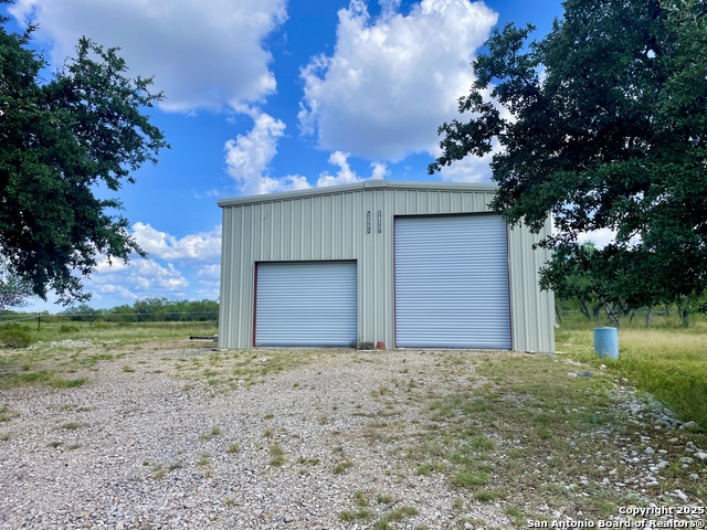 Image 18 of 21 For 4980 Ranch Road 1674