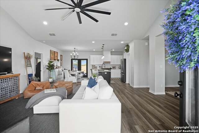 Image 19 of 47 For 1959 Fm 2044 W