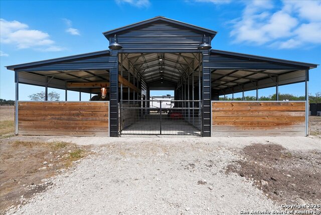 Image 44 of 47 For 1959 Fm 2044 W