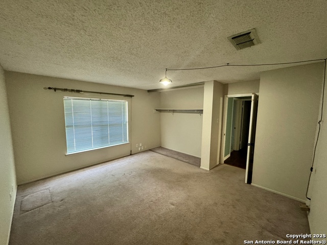 Image 19 of 27 For 4707 Swann Ln