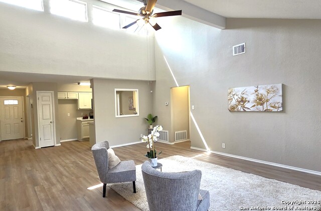 Image 6 of 15 For 3529 Cliffside