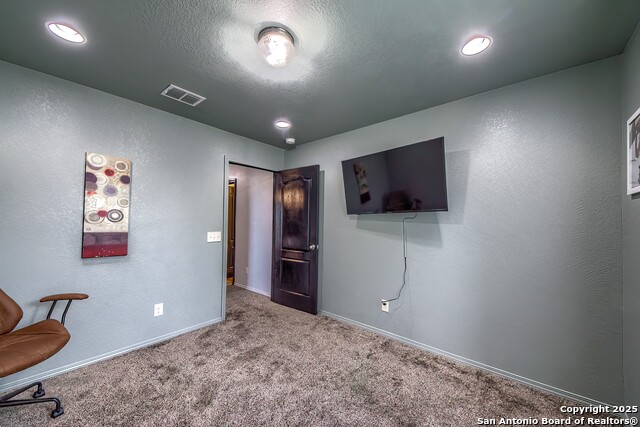 Image 33 of 37 For 572 Stonebrook