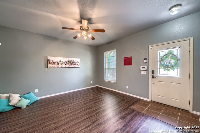 Image 6 of 37 For 572 Stonebrook