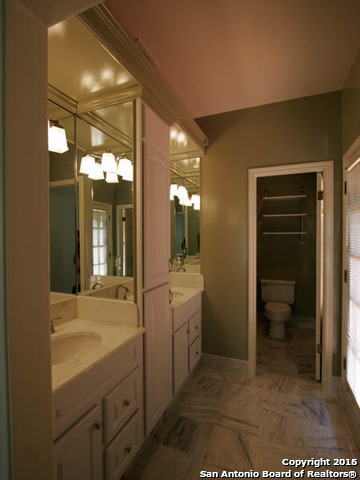 Image 12 of 18 For 207 Grandview Place  2