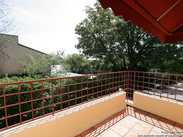 Image 16 of 18 For 207 Grandview Place  2
