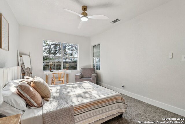 Image 25 of 44 For 1119 Huisache W