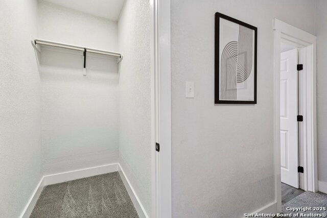 Image 31 of 44 For 1119 Huisache W