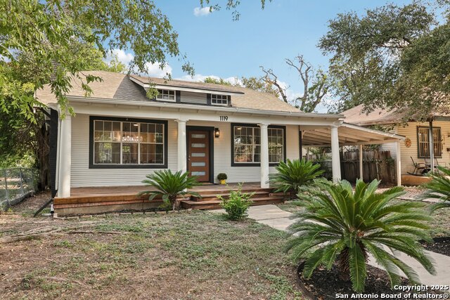 Image 4 of 44 For 1119 Huisache W