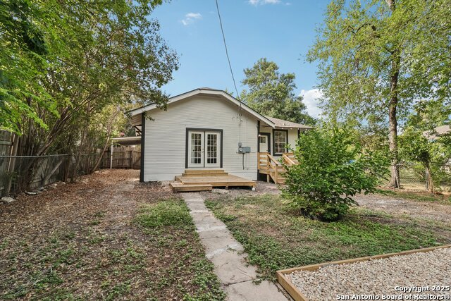 Image 40 of 44 For 1119 Huisache W