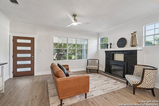 Image 7 of 44 For 1119 Huisache W