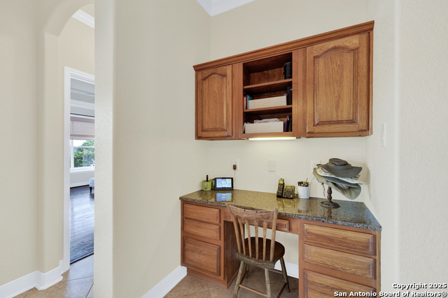 Image 11 of 44 For 216 Lone Mountain