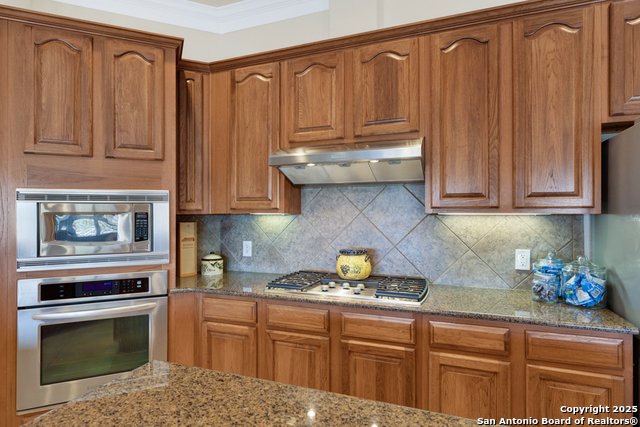 Image 17 of 44 For 216 Lone Mountain