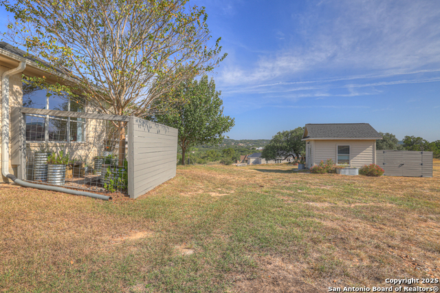 Image 34 of 44 For 216 Lone Mountain