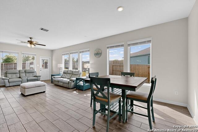 Listing photo id 11 for 6337 Black Butte