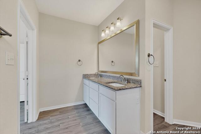 Listing photo id 15 for 6337 Black Butte