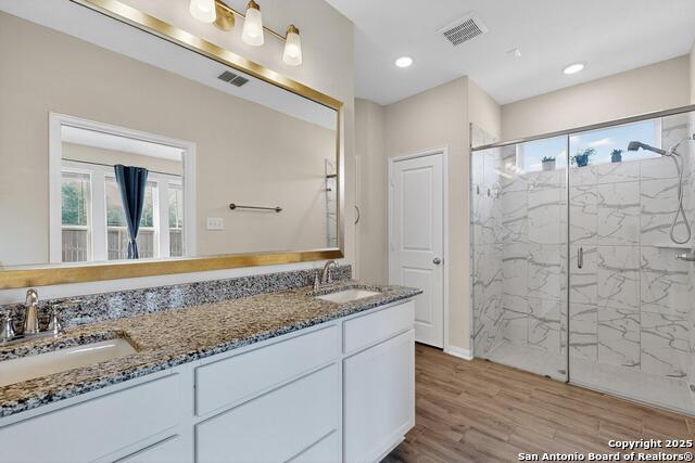 Listing photo id 16 for 6337 Black Butte