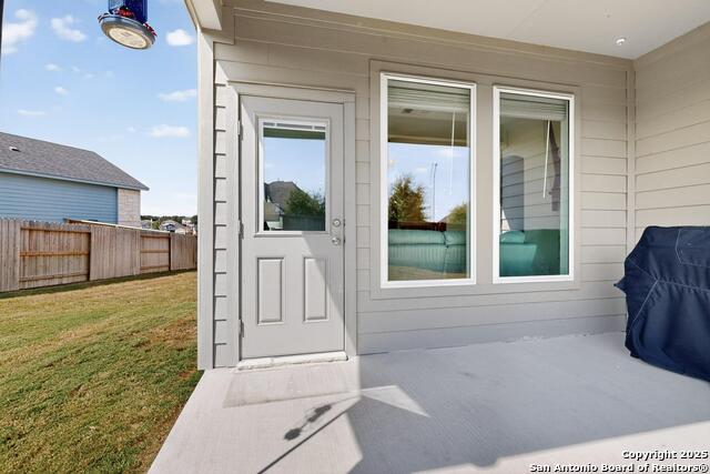 Listing photo id 22 for 6337 Black Butte