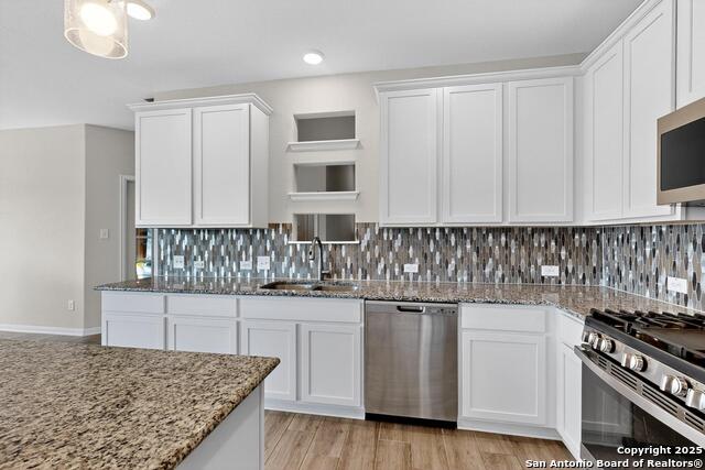 Listing photo id 7 for 6337 Black Butte