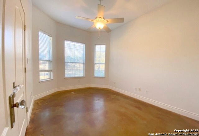 Image 7 of 10 For 3403 Dove Park