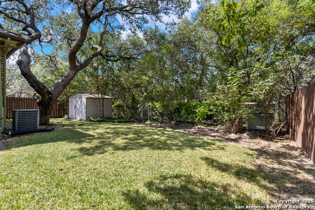 Image 28 of 30 For 927 Cheyenne Creek