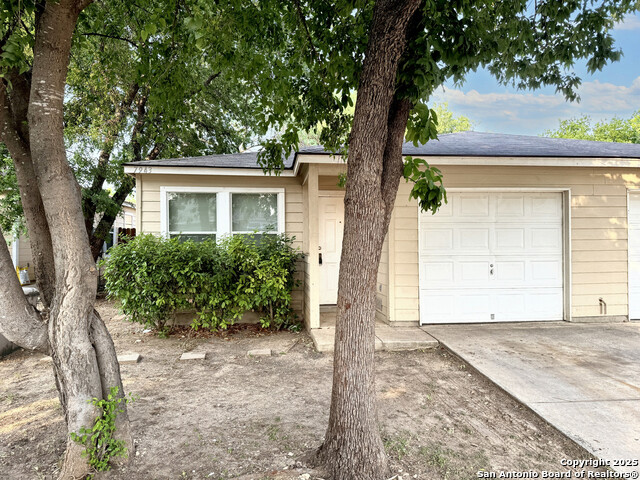 Details for 7943 Mg Rd  , San Antonio, TX 78251