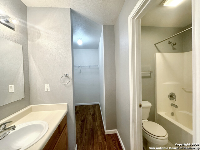 Image 13 of 22 For 7943 Mg Rd  