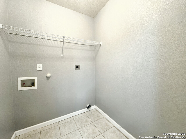 Image 9 of 22 For 7943 Mg Rd  