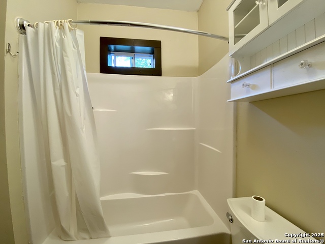 Image 10 of 14 For 126 Krueger S