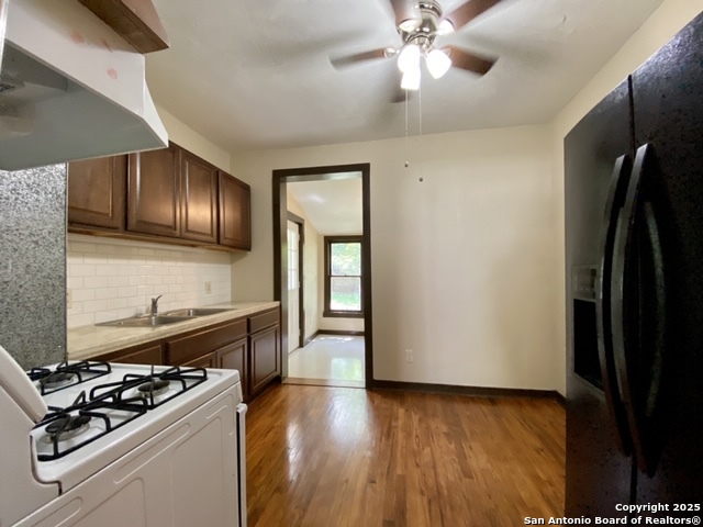 Image 6 of 14 For 126 Krueger S