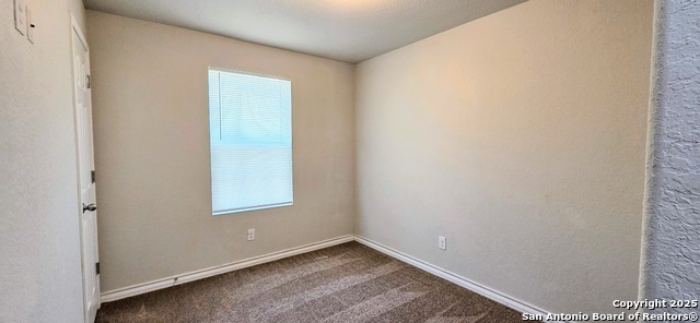 Listing photo id 3 for 16906 Dancing Ava  1