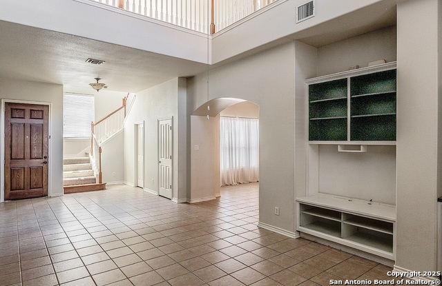 Image 4 of 40 For 22215 Sausalito Ct