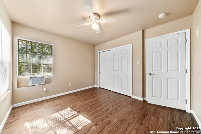 Listing photo id 16 for 1222 Thorain Boulevard