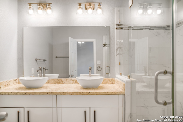 Image 11 of 23 For 406 Gulf  