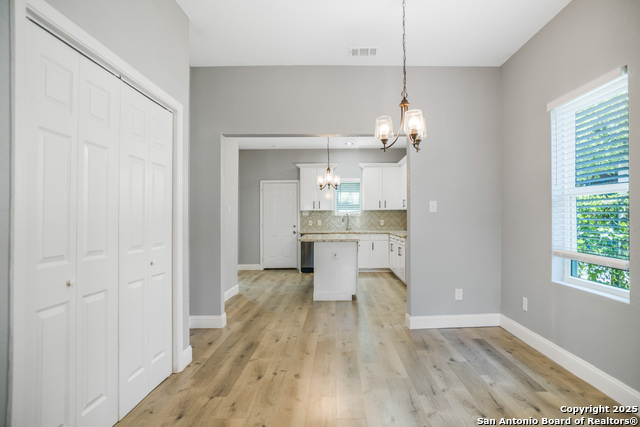 Image 5 of 23 For 406 Gulf  