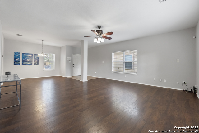 Listing photo id 12 for 9515 Nueces  