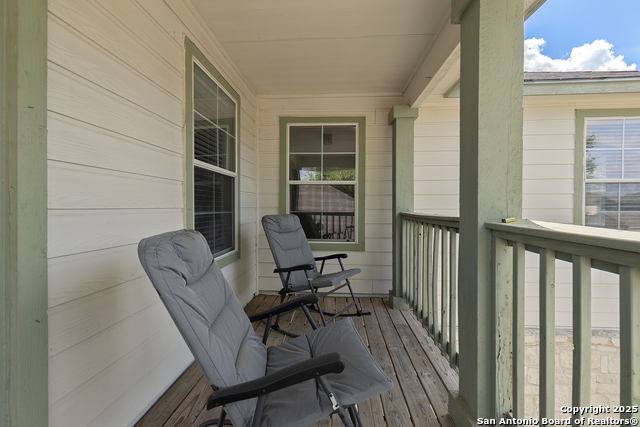 Listing photo id 19 for 9515 Nueces  