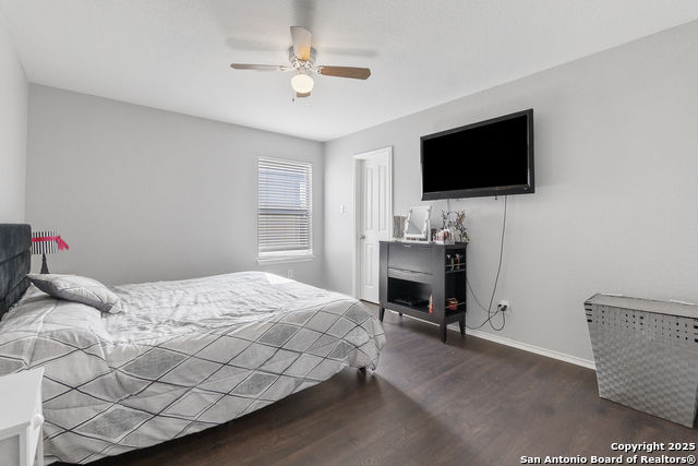 Listing photo id 22 for 9515 Nueces  