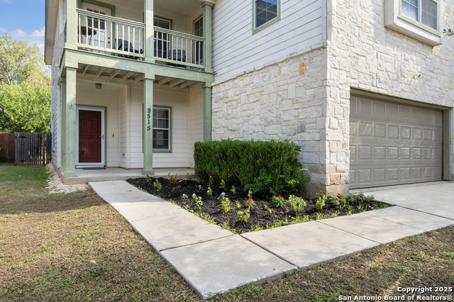 Listing photo id 2 for 9515 Nueces  