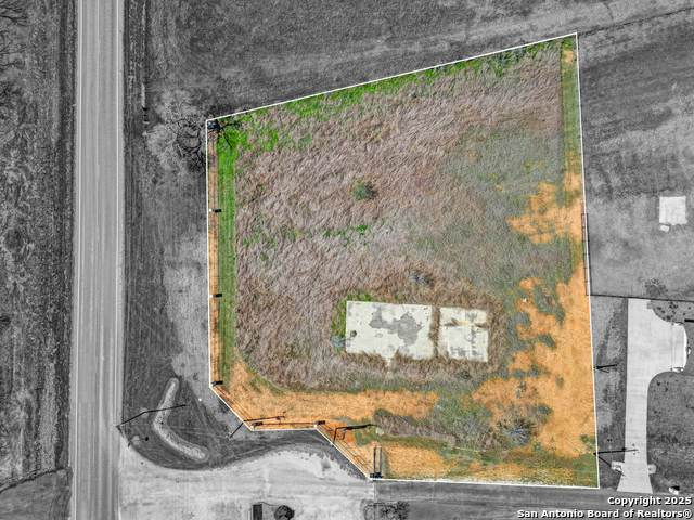 Image 3 of 13 For 101 Gentle Breeze