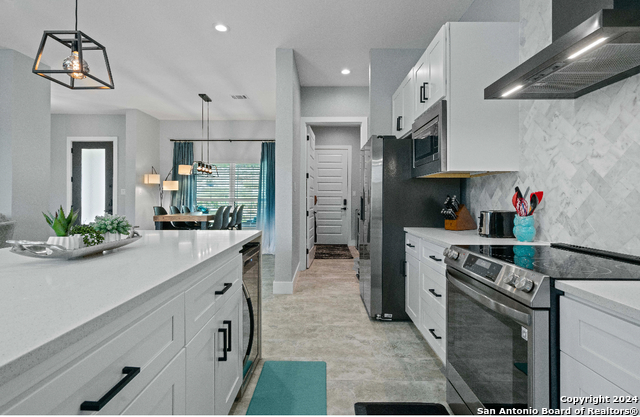 Image 4 of 24 For 259 Magnolia Meadow