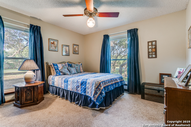 Listing photo id 12 for 31014 Sunlight