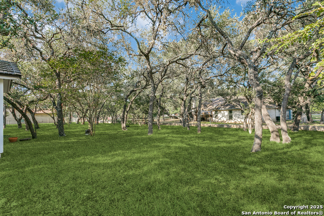 Listing photo id 21 for 31014 Sunlight