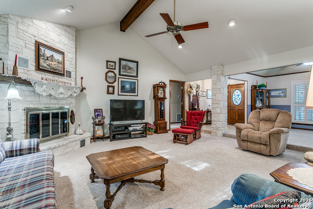 Listing photo id 1 for 31014 Sunlight