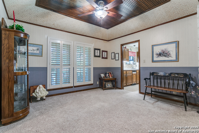 Listing photo id 5 for 31014 Sunlight