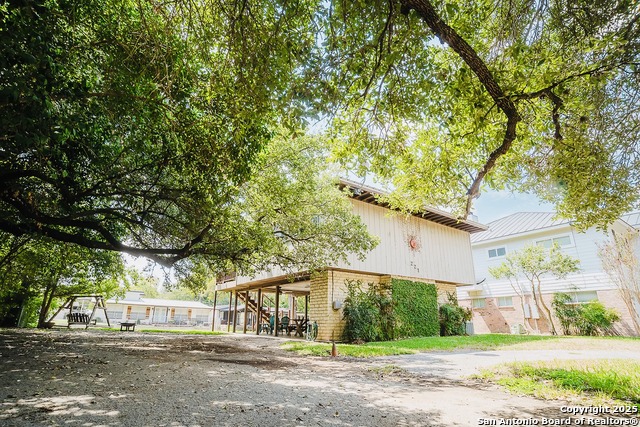 Image 17 of 17 For 221 Spyglass